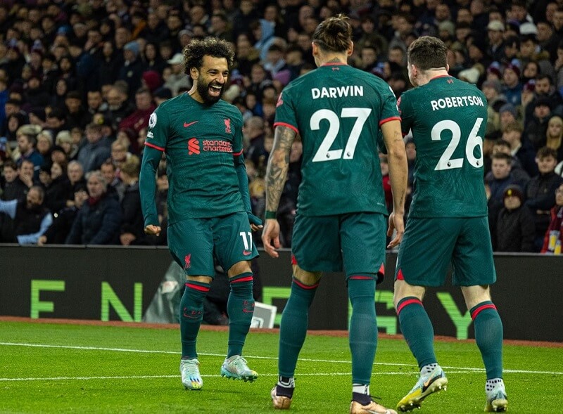 hình nền Mohamed Salah vui vẻ an mừng cùng đồng đội